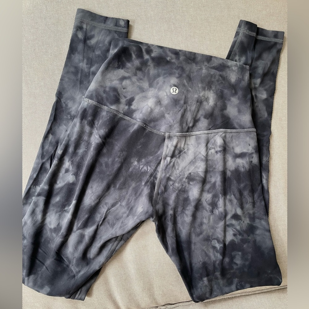 Lululemon Align 28 Inch